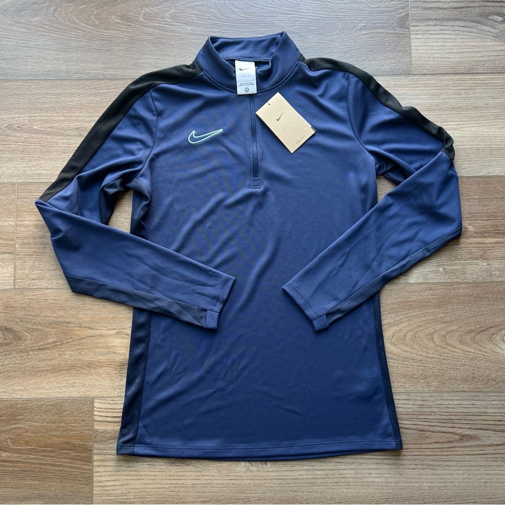 Womens Nike Academy Soccer 1/4 Zip Pullover Blue DX0513-410